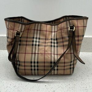 Burberry hobo bag